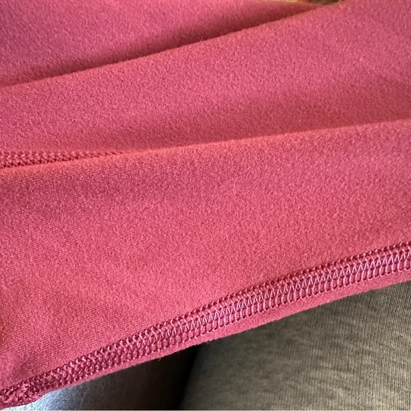 Lululemon Align High-Rise Jogger in 
Mulled Wine size 4 - Picture 9 of 12